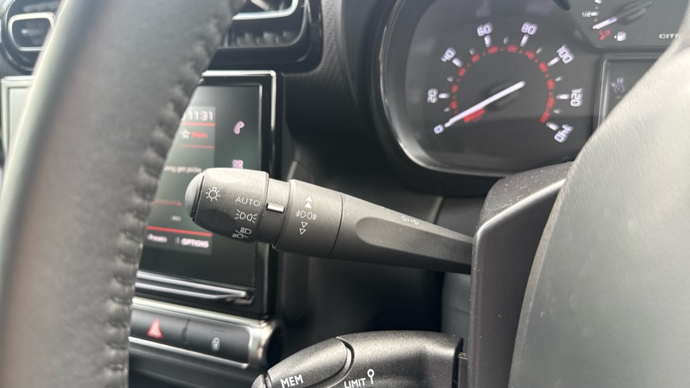 Citroen C3 Aircross 1.2 PureTech 110 C-Series Edition 5dr Petrol Hatchback - Image 38