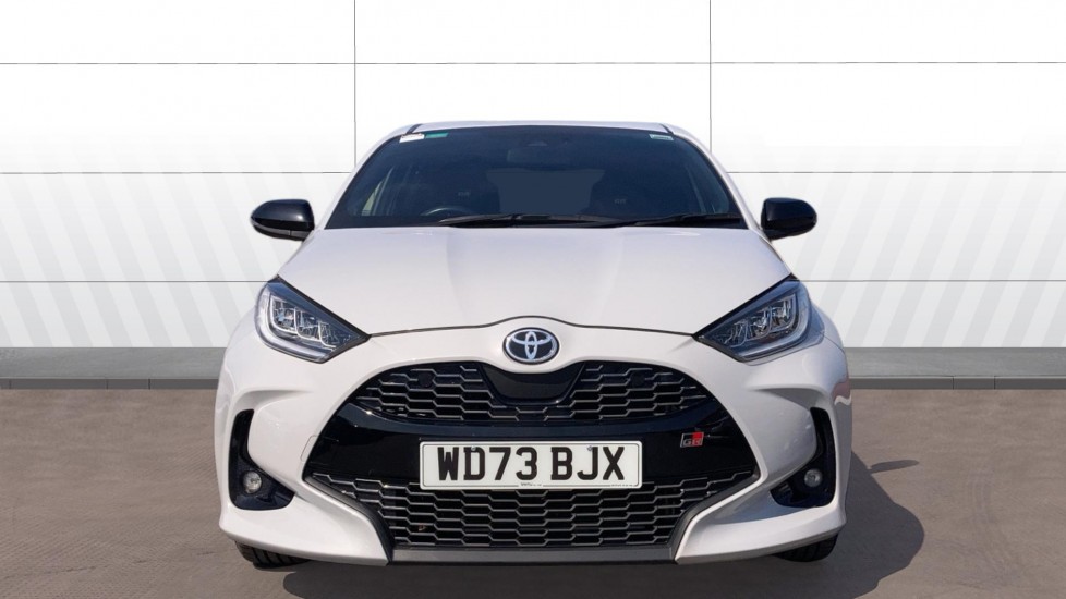 Toyota Yaris 1.5 Hybrid GR Sport 5dr CVT Hybrid Hatchback - Image 3