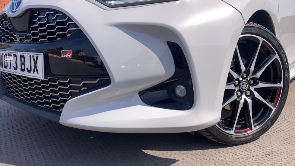 Toyota Yaris 1.5 Hybrid GR Sport 5dr CVT Hybrid Hatchback - Image 34