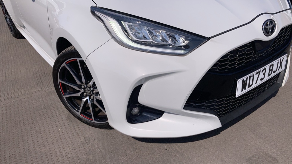 Toyota Yaris 1.5 Hybrid GR Sport 5dr CVT Hybrid Hatchback - Image 38