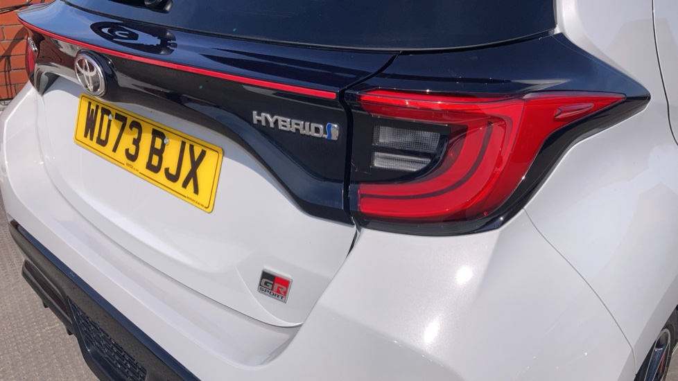 Toyota Yaris 1.5 Hybrid GR Sport 5dr CVT Hybrid Hatchback - Image 42