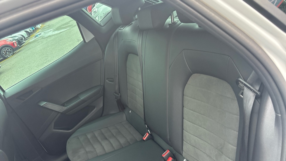 SEAT Ibiza 1.0 TSI 110 FR Sport 5dr Petrol Hatchback - Image 23