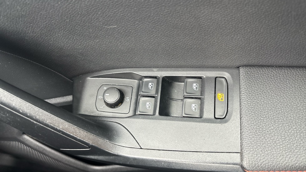 SEAT Ibiza 1.0 TSI 110 FR Sport 5dr Petrol Hatchback - Image 31
