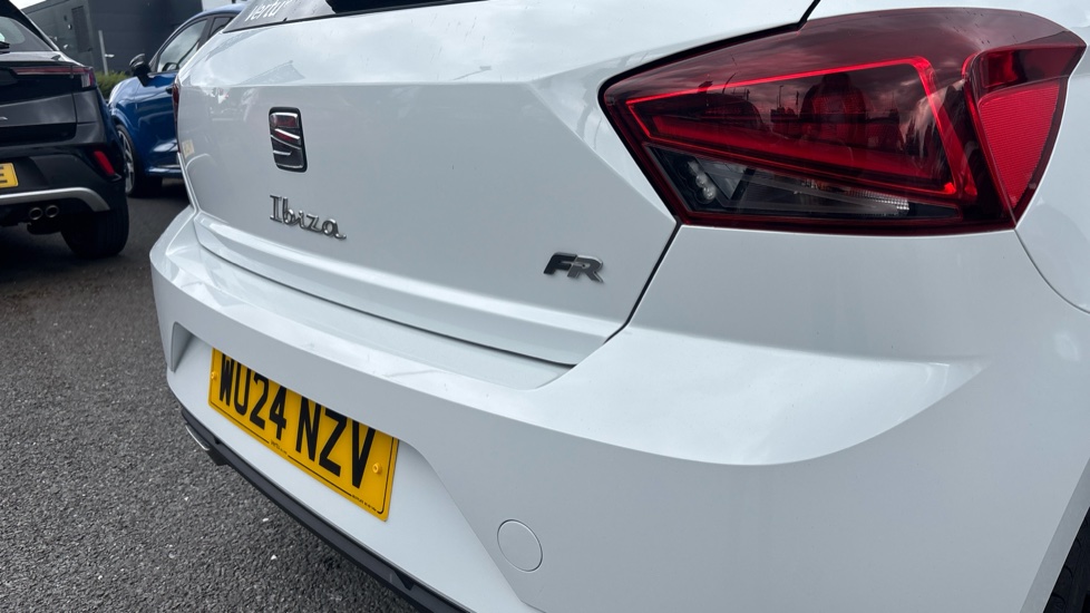 SEAT Ibiza 1.0 TSI 110 FR Sport 5dr Petrol Hatchback - Image 33