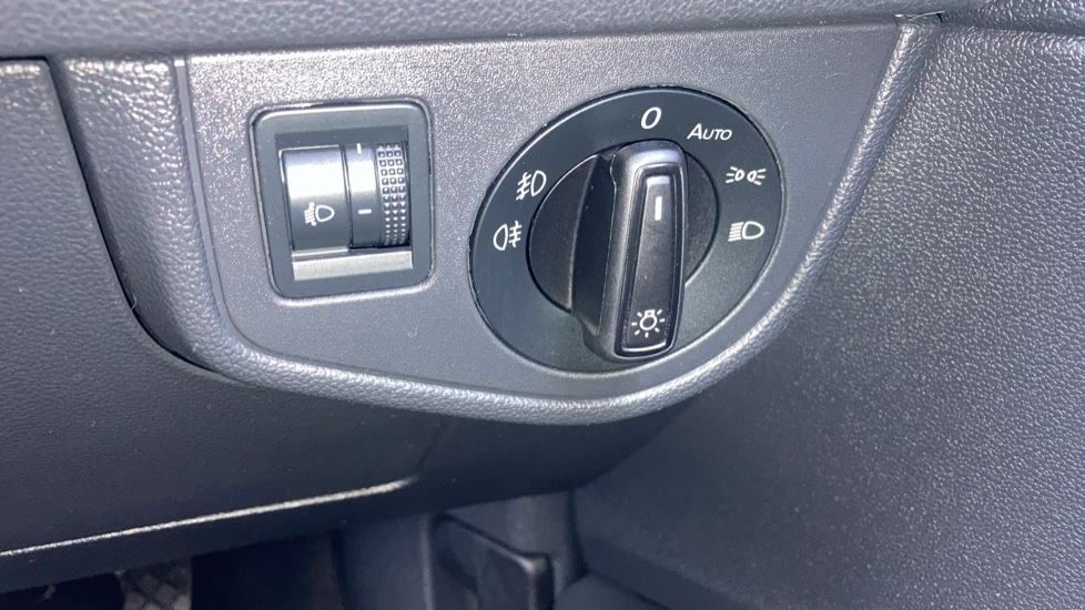 Volkswagen Taigo 1.0 TSI Life 5dr Petrol Hatchback - Image 21