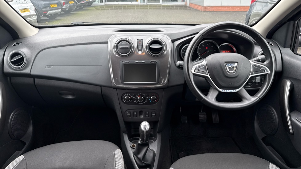 Dacia Sandero Stepway 0.9 TCe Comfort 5dr Petrol Hatchback - Image 13