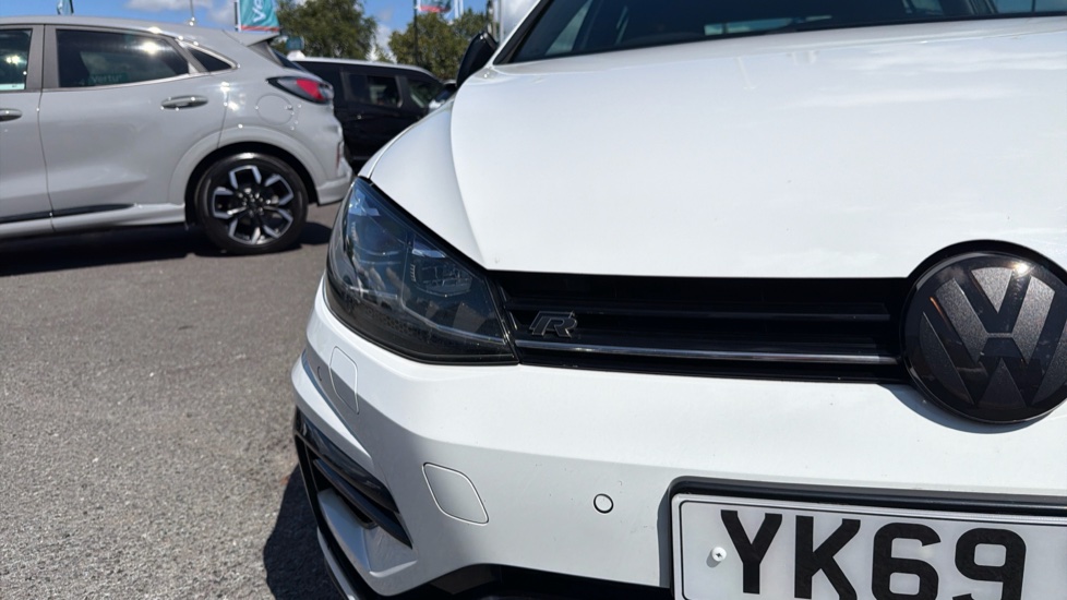 Volkswagen Golf 2.0 TSI 300 R 5dr 4MOTION DSG Petrol Hatchback - Image 36