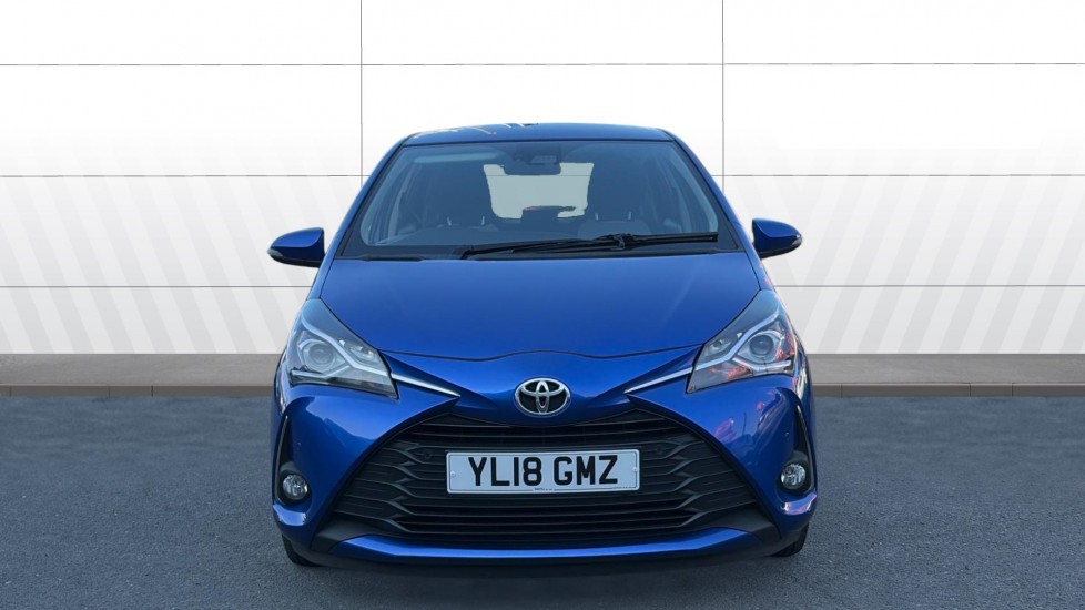 Toyota Yaris 1.5 VVT-i Icon Tech 5dr Petrol Hatchback - Image 3