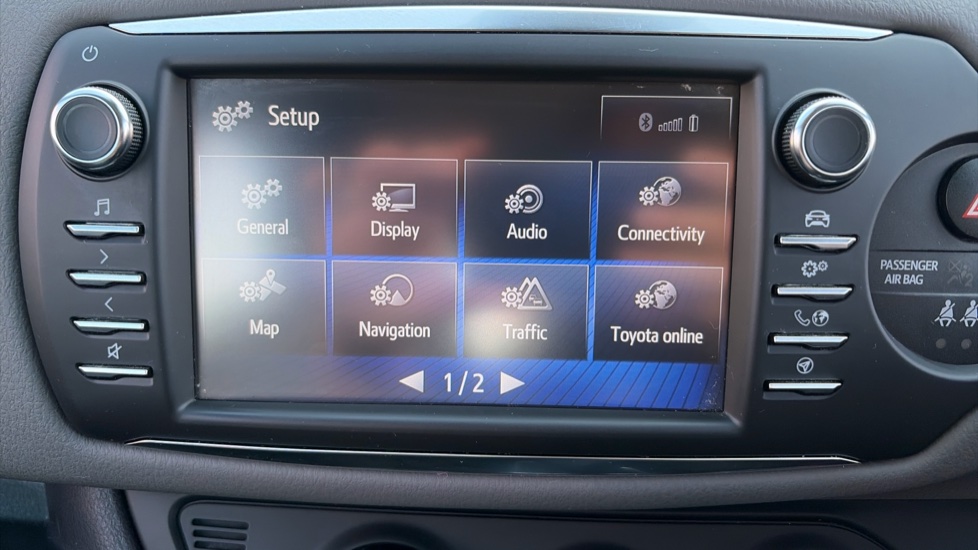 Toyota Yaris 1.5 VVT-i Icon Tech 5dr Petrol Hatchback - Image 22