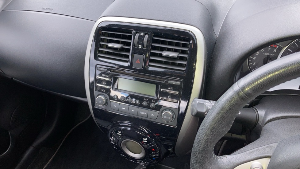 Nissan Micra 1.2 Acenta 5dr Petrol Hatchback - Image 11