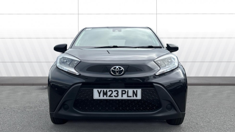 Toyota Aygo X 1.0 VVT-i Pure 5dr Auto Petrol Hatchback - Image 3