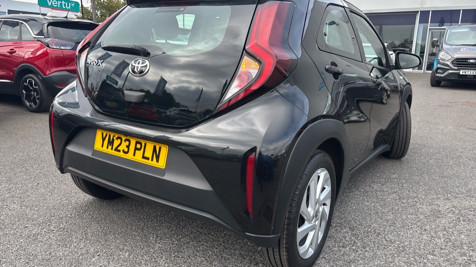 Toyota Aygo X 1.0 VVT-i Pure 5dr Auto Petrol Hatchback - Image 35