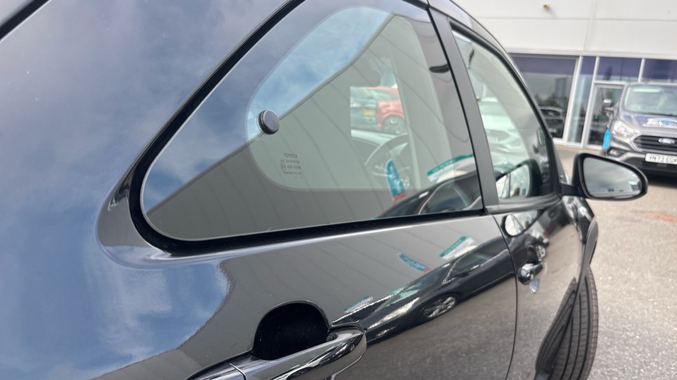 Toyota Aygo X 1.0 VVT-i Pure 5dr Auto Petrol Hatchback - Image 39