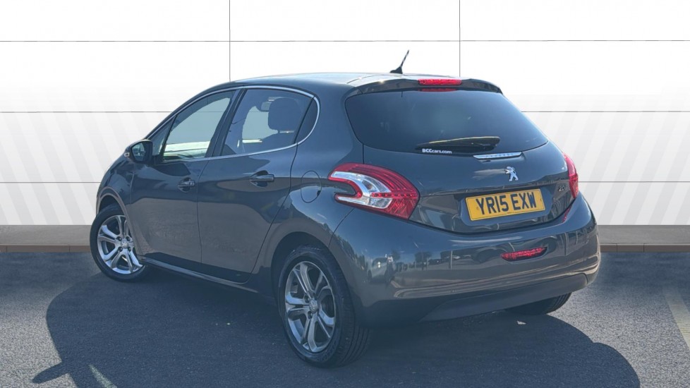 Peugeot 208 1.2 VTi Allure 5dr Petrol Hatchback - Image 2