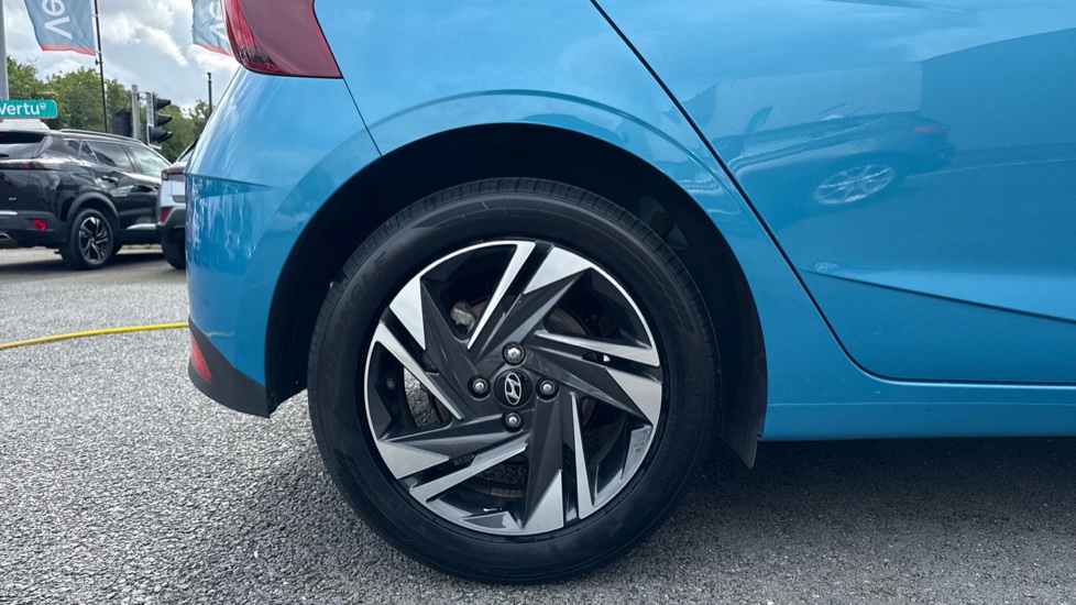 Hyundai i20 1.0T GDi 48V MHD SE Connect 5dr Petrol Hatchback - Image 8