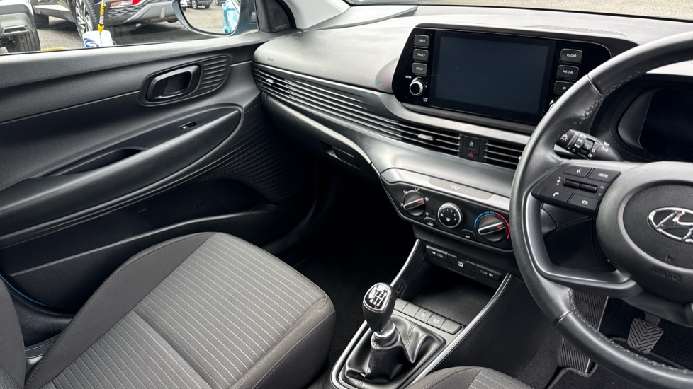 Hyundai i20 1.0T GDi 48V MHD SE Connect 5dr Petrol Hatchback - Image 14
