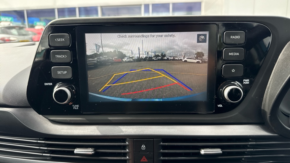 Hyundai i20 1.0T GDi 48V MHD SE Connect 5dr Petrol Hatchback - Image 36