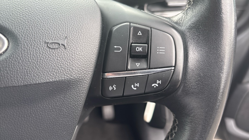 Ford Fiesta 1.0 EcoBoost Zetec 5dr Petrol Hatchback - Image 16