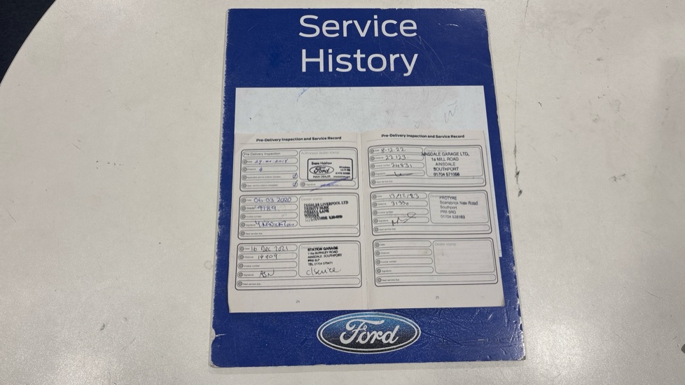 Ford Fiesta 1.0 EcoBoost Zetec 5dr Petrol Hatchback - Image 5