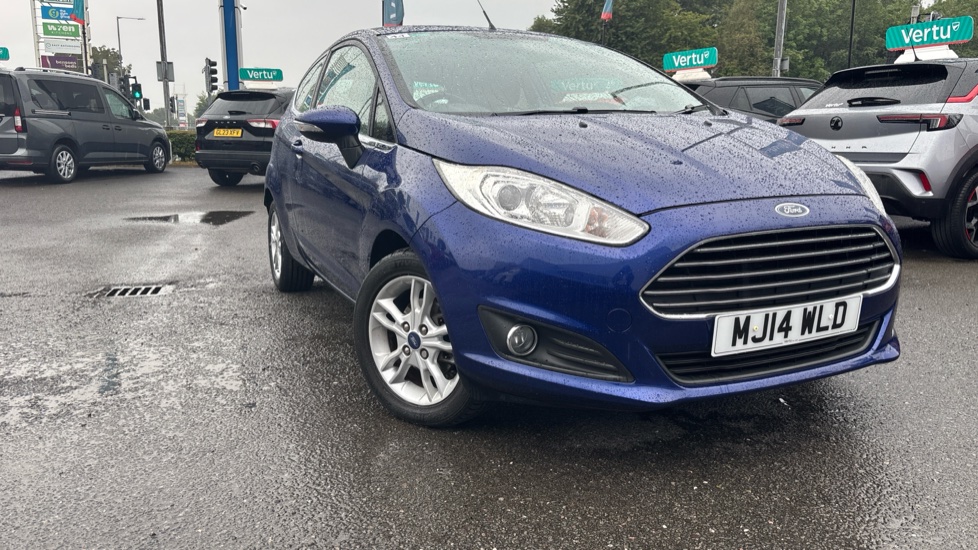 Ford Fiesta 1.25 82 Zetec 3dr Petrol Hatchback - Image 31