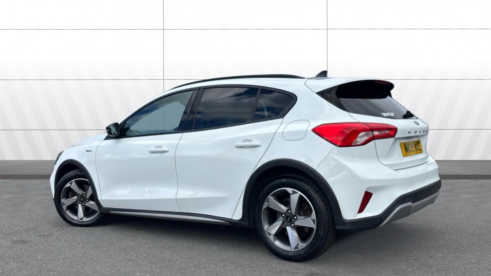 Ford Focus 1.0 EcoBoost 125 Active 5dr Petrol Hatchback - Image 2