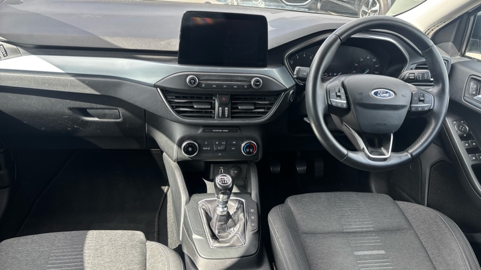 Ford Focus 1.0 EcoBoost 125 Active 5dr Petrol Hatchback - Image 13