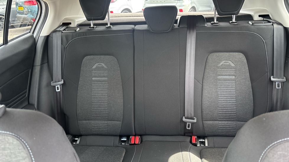 Ford Focus 1.0 EcoBoost 125 Active 5dr Petrol Hatchback - Image 23