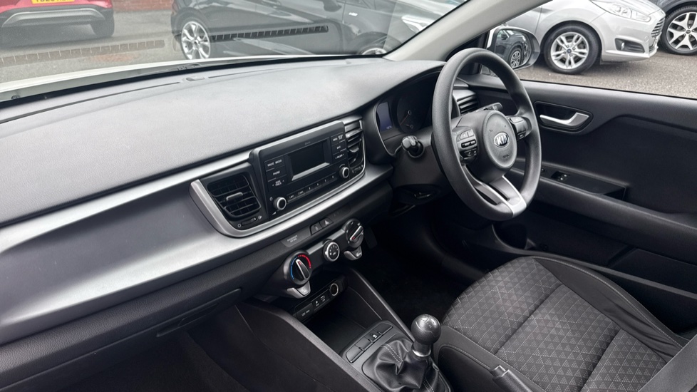 Kia Rio 1.25 1 5dr Petrol Hatchback - Image 12