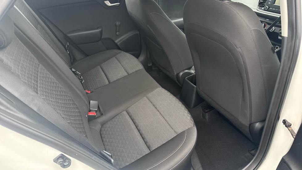 Kia Rio 1.25 1 5dr Petrol Hatchback - Image 26