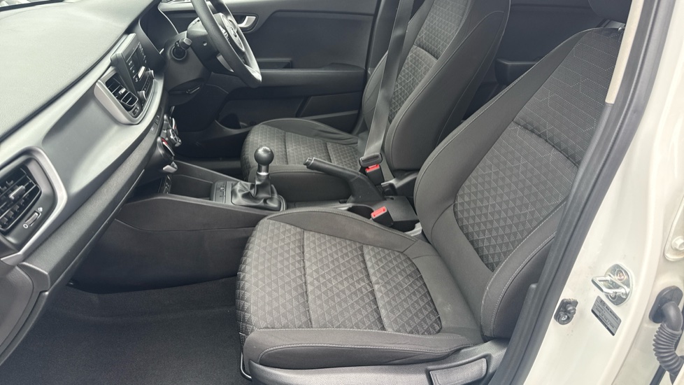 Kia Rio 1.25 1 5dr Petrol Hatchback - Image 33