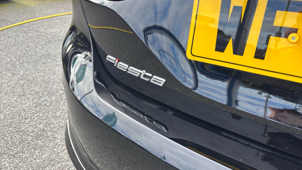 Ford Fiesta 1.0 EcoBoost 140 ST-Line 5dr Petrol Hatchback - Image 26