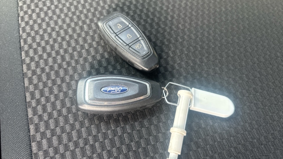 Ford Fiesta 1.0 EcoBoost ST-Line 3dr Petrol Hatchback - Image 29