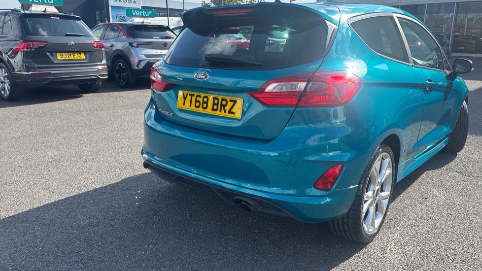 Ford Fiesta 1.0 EcoBoost ST-Line 3dr Petrol Hatchback - Image 34