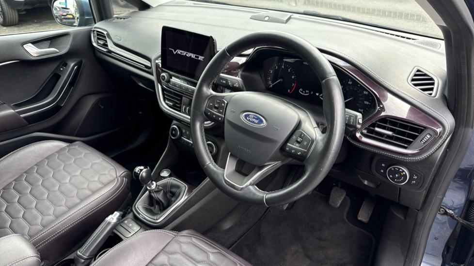 Ford Fiesta Vignale 1.0 EcoBoost 5dr Petrol Hatchback - Image 14