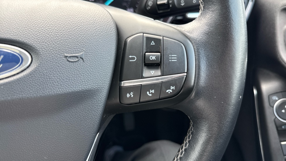 Ford Fiesta Vignale 1.0 EcoBoost 5dr Petrol Hatchback - Image 27