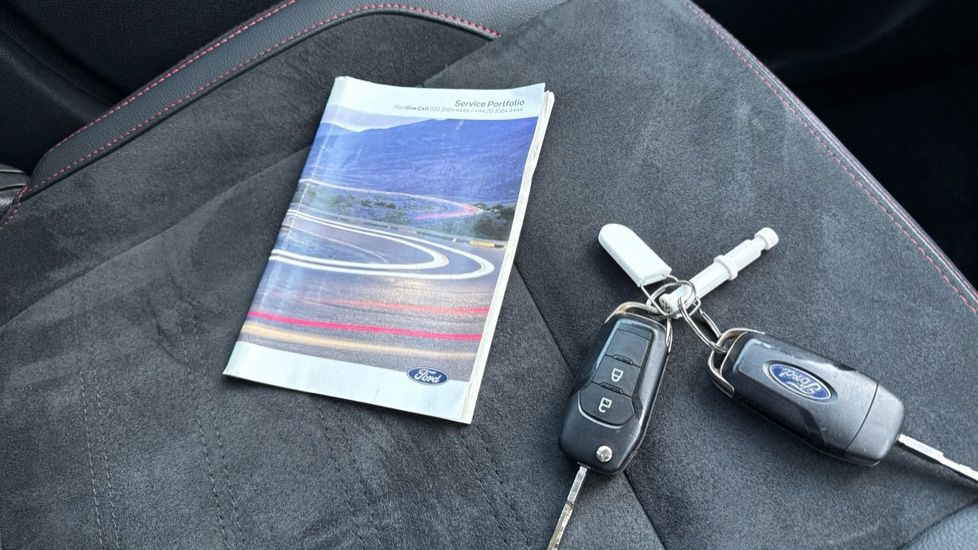 Ford EcoSport 1.0 EcoBoost 140 ST-Line 5dr Petrol Hatchback - Image 19