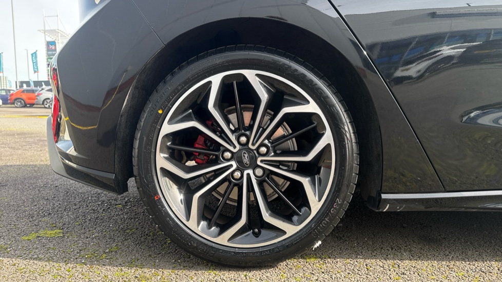 Ford Focus 1.0 EcoBoost 125 ST-Line X 5dr Petrol Hatchback - Image 8