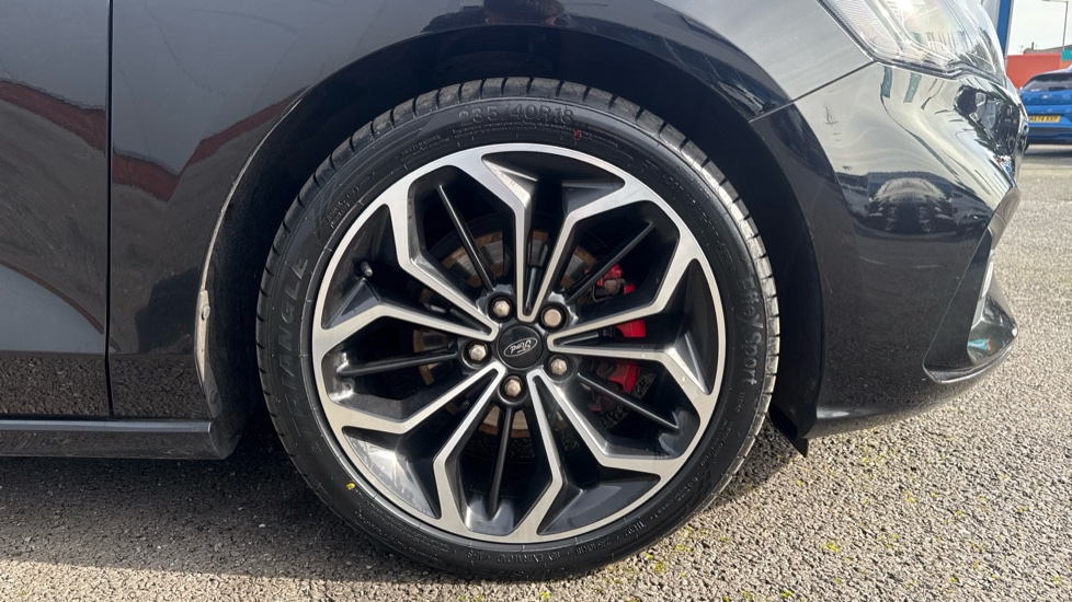 Ford Focus 1.0 EcoBoost 125 ST-Line X 5dr Petrol Hatchback - Image 21