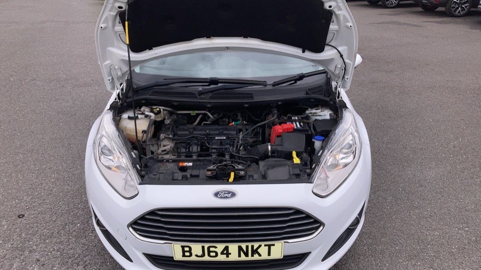 Ford Fiesta 1.25 82 Zetec 3dr Petrol Hatchback - Image 11