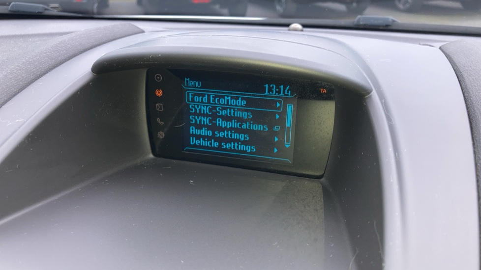 Ford Fiesta 1.25 82 Zetec 3dr Petrol Hatchback - Image 24