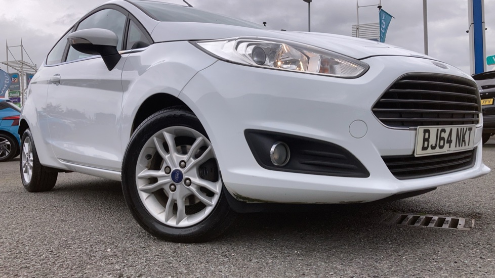 Ford Fiesta 1.25 82 Zetec 3dr Petrol Hatchback - Image 36