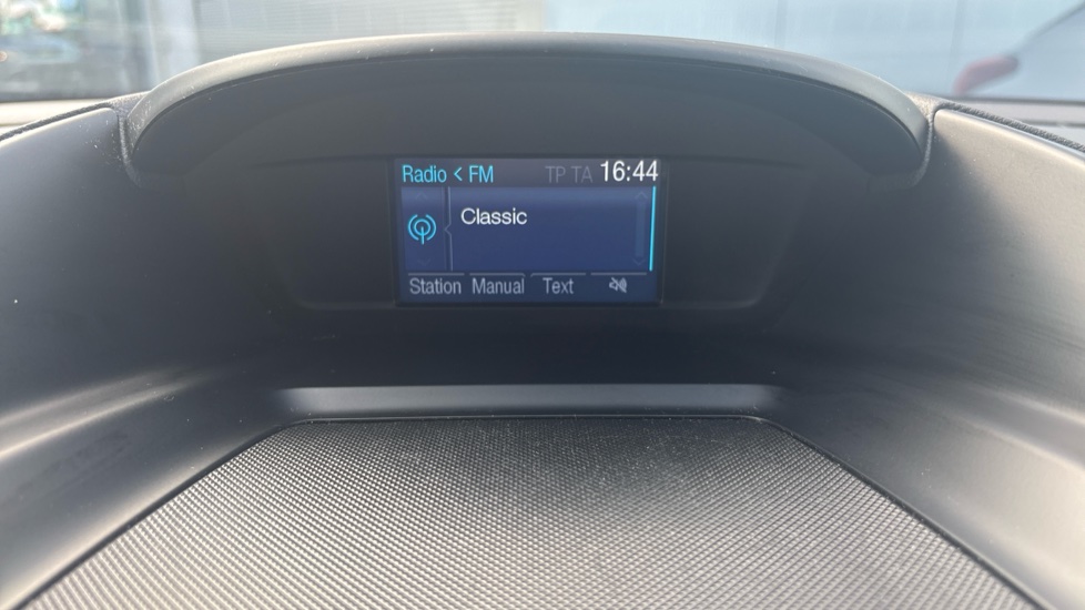 Ford Kuga 2.0 TDCi Titanium 5dr 2WD Diesel Estate - Image 11