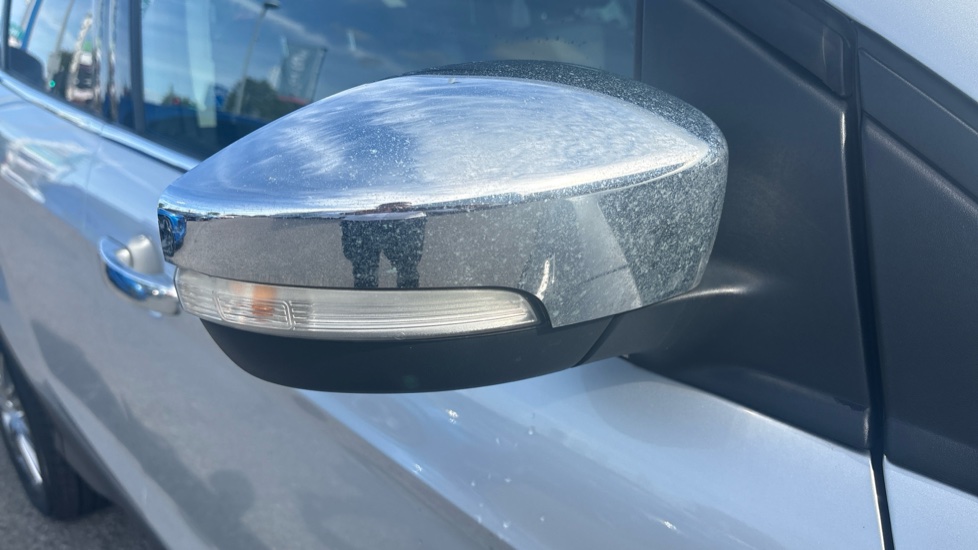 Ford Kuga 2.0 TDCi Titanium 5dr 2WD Diesel Estate - Image 22