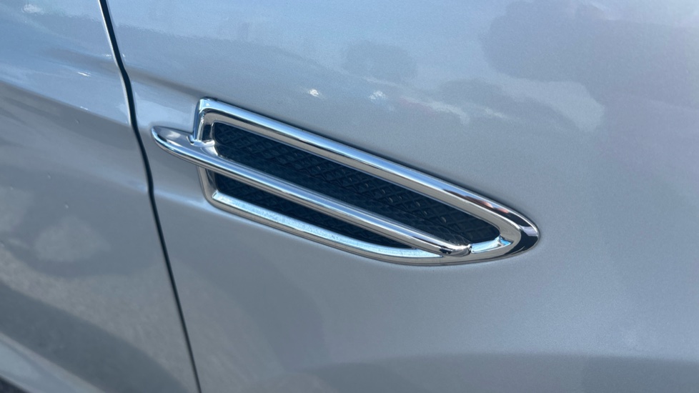 Ford Kuga 2.0 TDCi Titanium 5dr 2WD Diesel Estate - Image 23