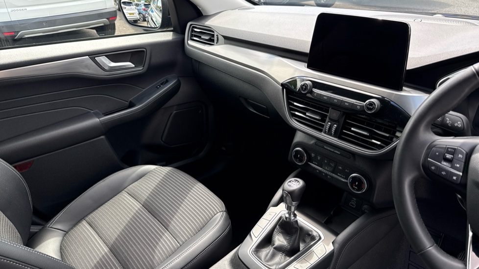 Ford Kuga 1.5 EcoBoost 150 Titanium Edition 5dr Petrol Estate - Image 14