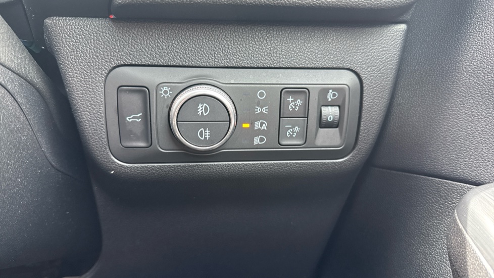 Ford Kuga 1.5 EcoBoost 150 Titanium Edition 5dr Petrol Estate - Image 27
