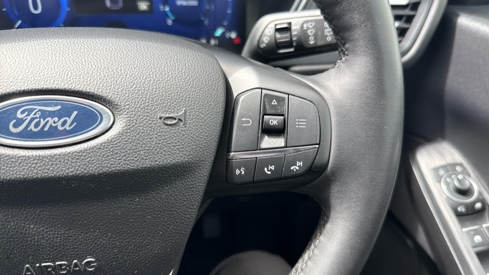 Ford Kuga 1.5 EcoBoost 150 Titanium Edition 5dr Petrol Estate - Image 28