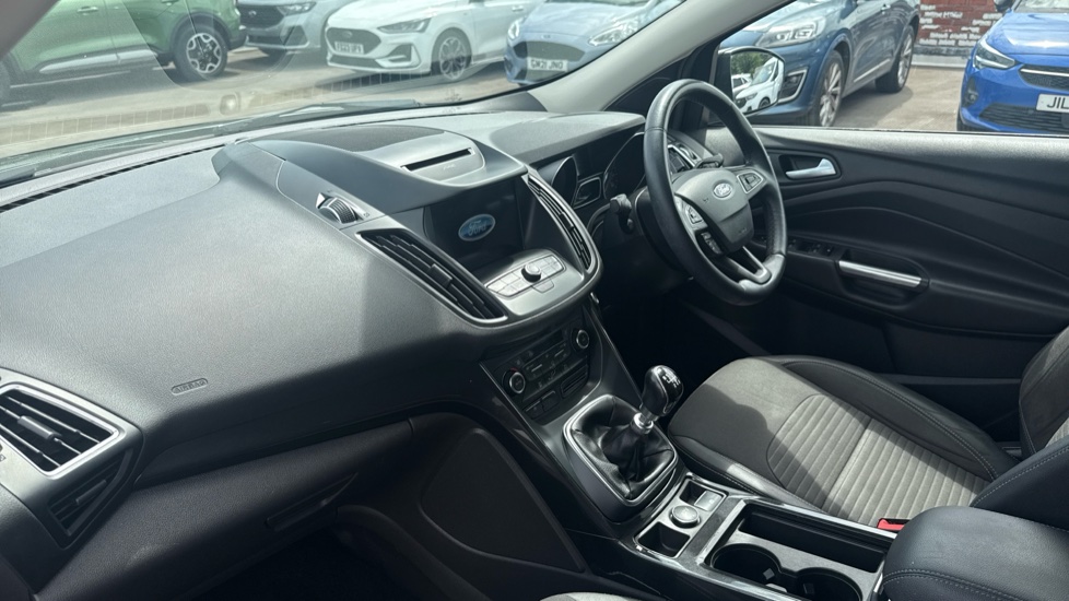 Ford Kuga 1.5 TDCi Titanium Edition 5dr 2WD Diesel Estate - Image 11
