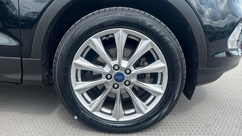 Ford Kuga 1.5 TDCi Titanium Edition 5dr 2WD Diesel Estate - Image 22