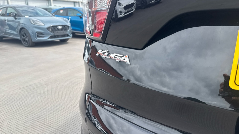 Ford Kuga 1.5 TDCi Titanium Edition 5dr 2WD Diesel Estate - Image 26
